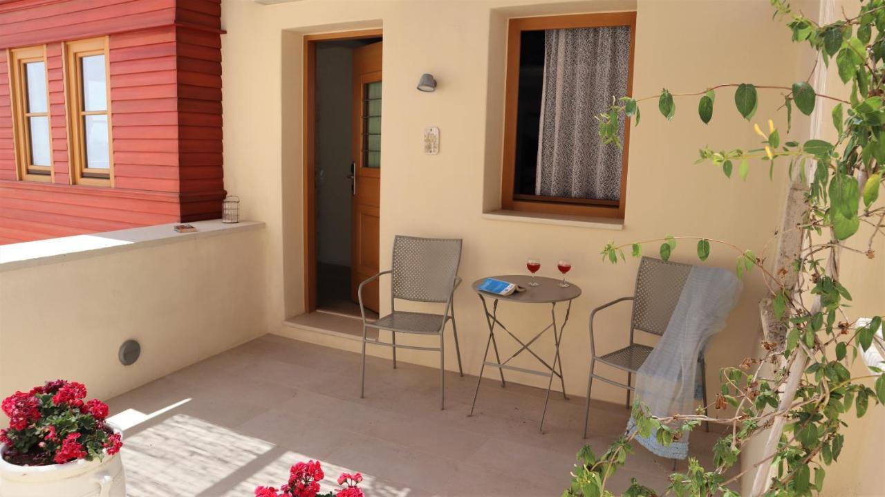 Veranda Rossa Suites Rethimno Eksteriør billede